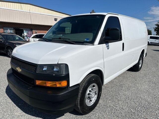 2018 Chevrolet Express 2500 Cargo Van w/ Bin Package