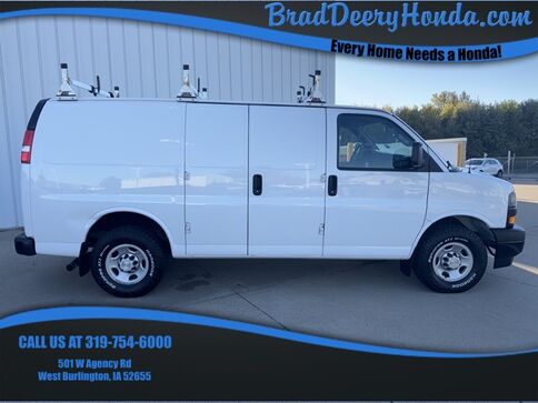 2018_Chevrolet_Express 2500_Work Van_ West Burlington IA 2018_Chevrolet_Express 2500_Work Van_ West Burlington IA