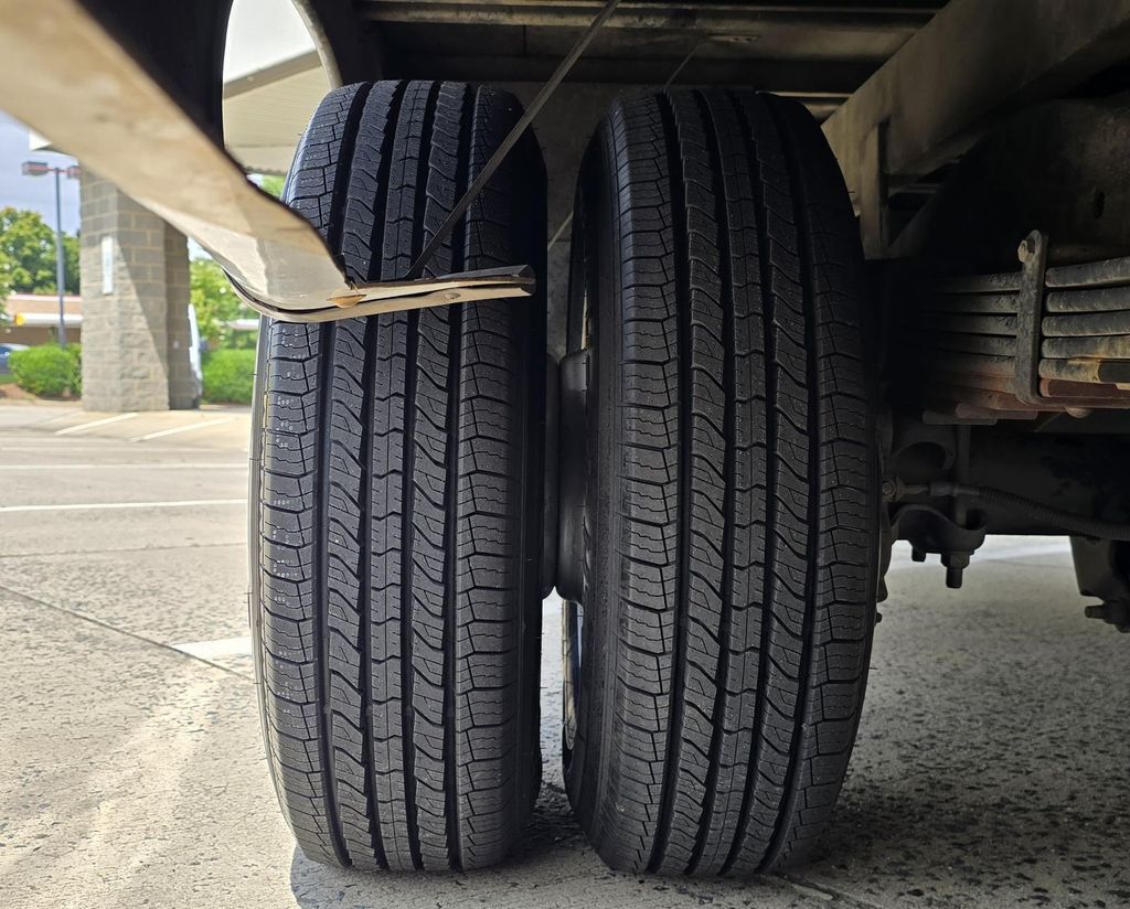 2018 Chevrolet Express 3500 14ft Box W/Tuck-Under Liftgate Concord NC