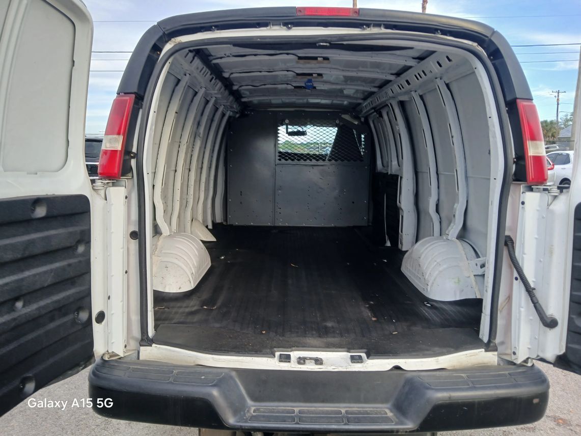 2018 Chevrolet Express 3500 Cargo Extended Van 3D Maitland FL