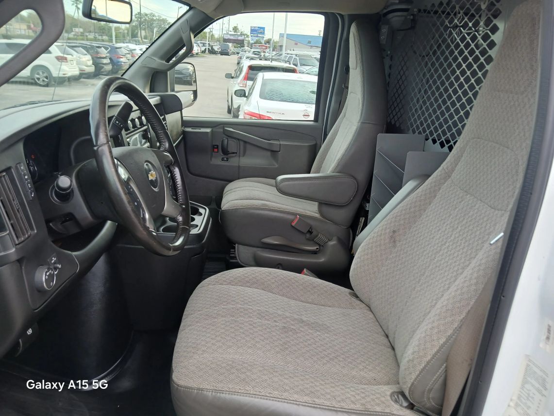 2018 Chevrolet Express 3500 Cargo Extended Van 3D Maitland FL