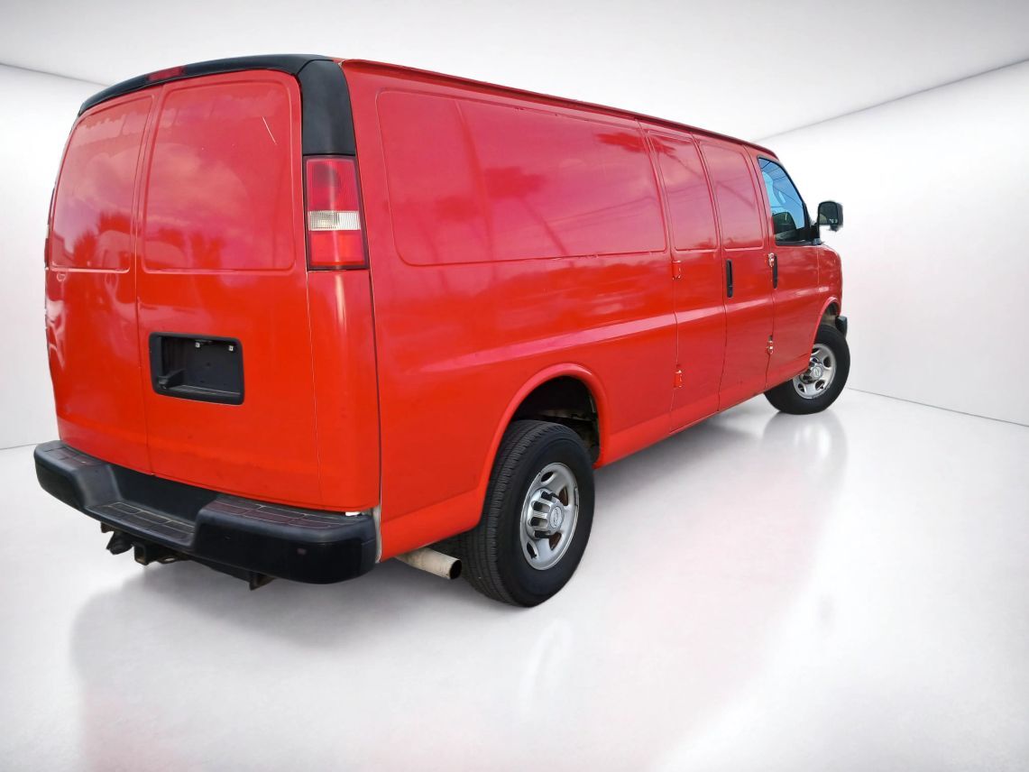 2018 Chevrolet Express 3500 Cargo Extended Van 3D Maitland FL