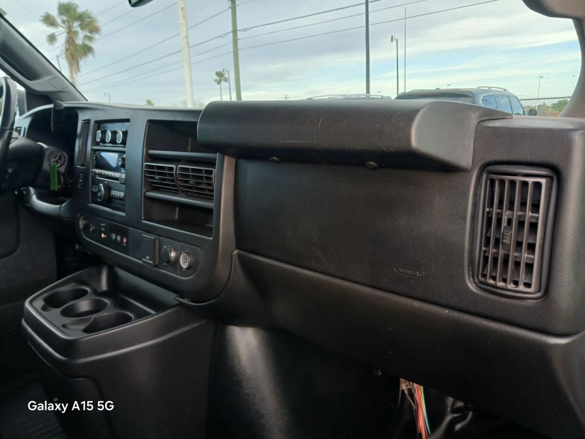 2018 Chevrolet Express 3500 Cargo Extended Van 3D Maitland FL
