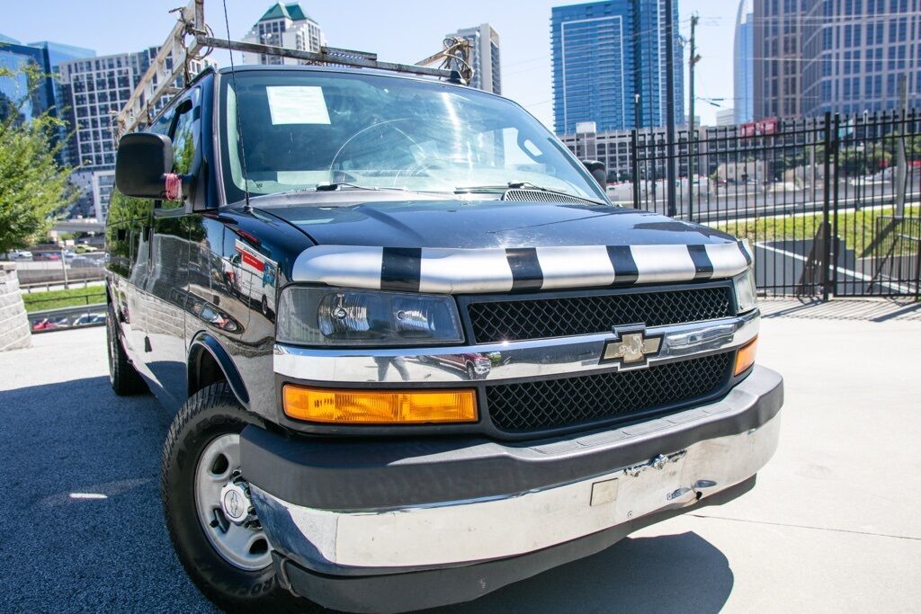 2018 Chevrolet Express 3500 LT photo 16
