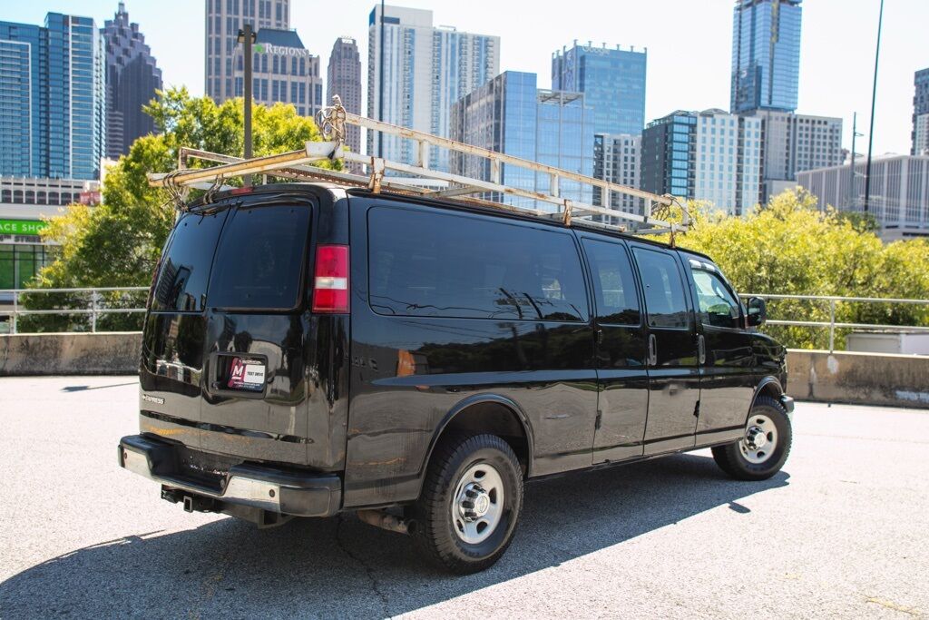2018 Chevrolet Express 3500 LT photo 11