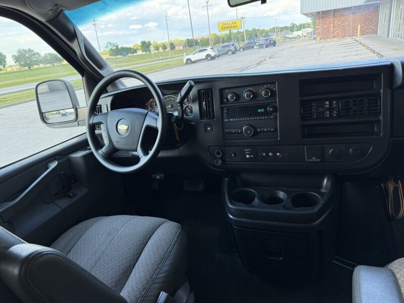 2018 Chevrolet Express 3500 Passenger Van LT Collinsville OK