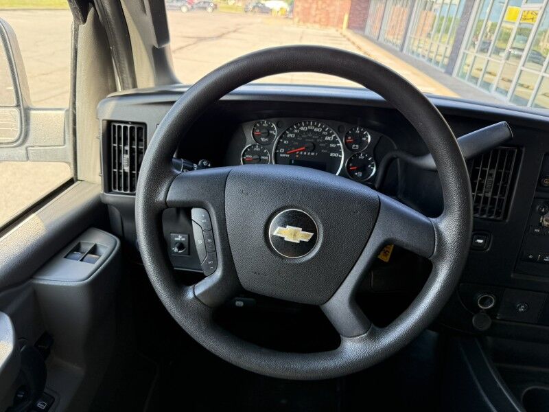 2018 Chevrolet Express 3500 Passenger Van LT Collinsville OK