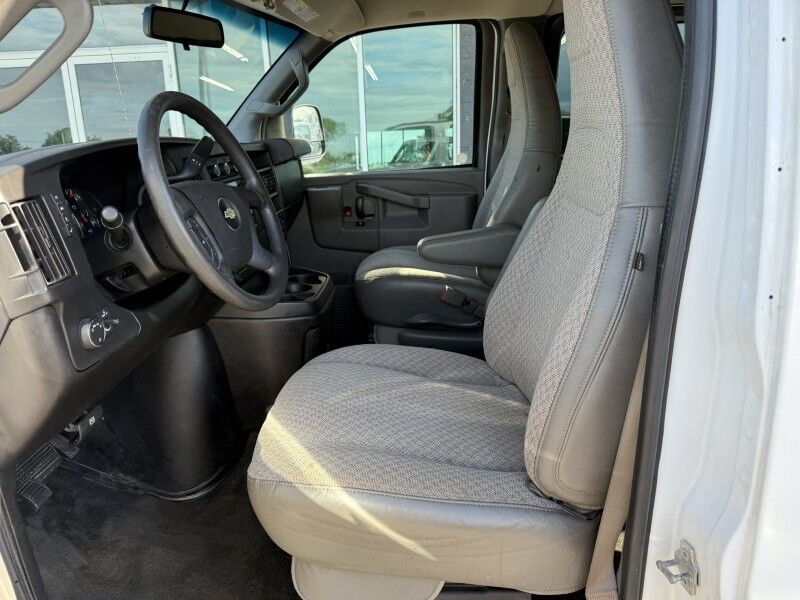2018 Chevrolet Express 3500 Passenger Van LT Collinsville OK