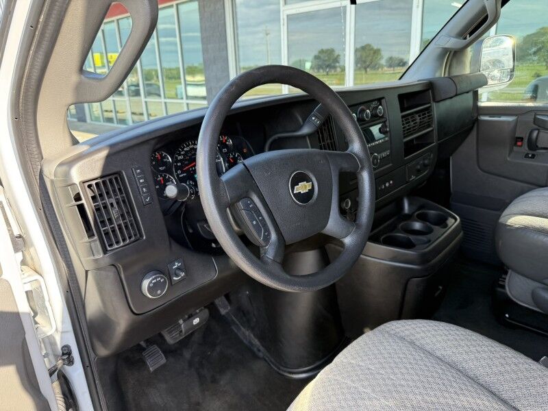 2018 Chevrolet Express 3500 Passenger Van LT Collinsville OK