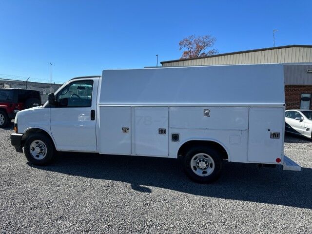 2018 Chevrolet Express 3500 Reading Enclosed Service Body Ashland VA