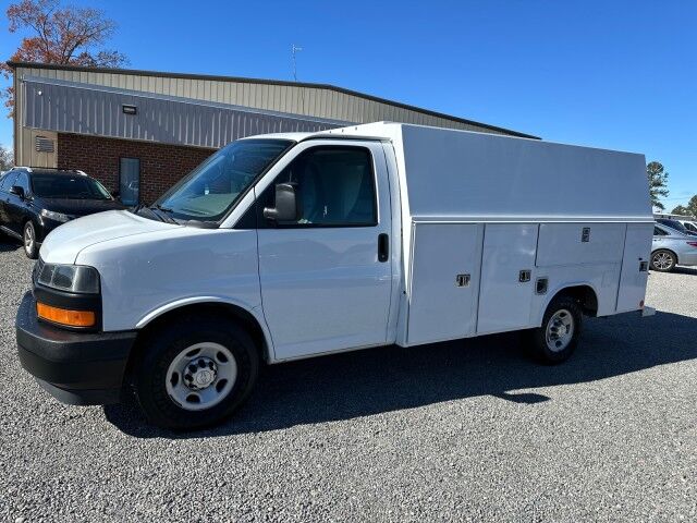 2018 Chevrolet Express 3500 Reading Enclosed Service Body