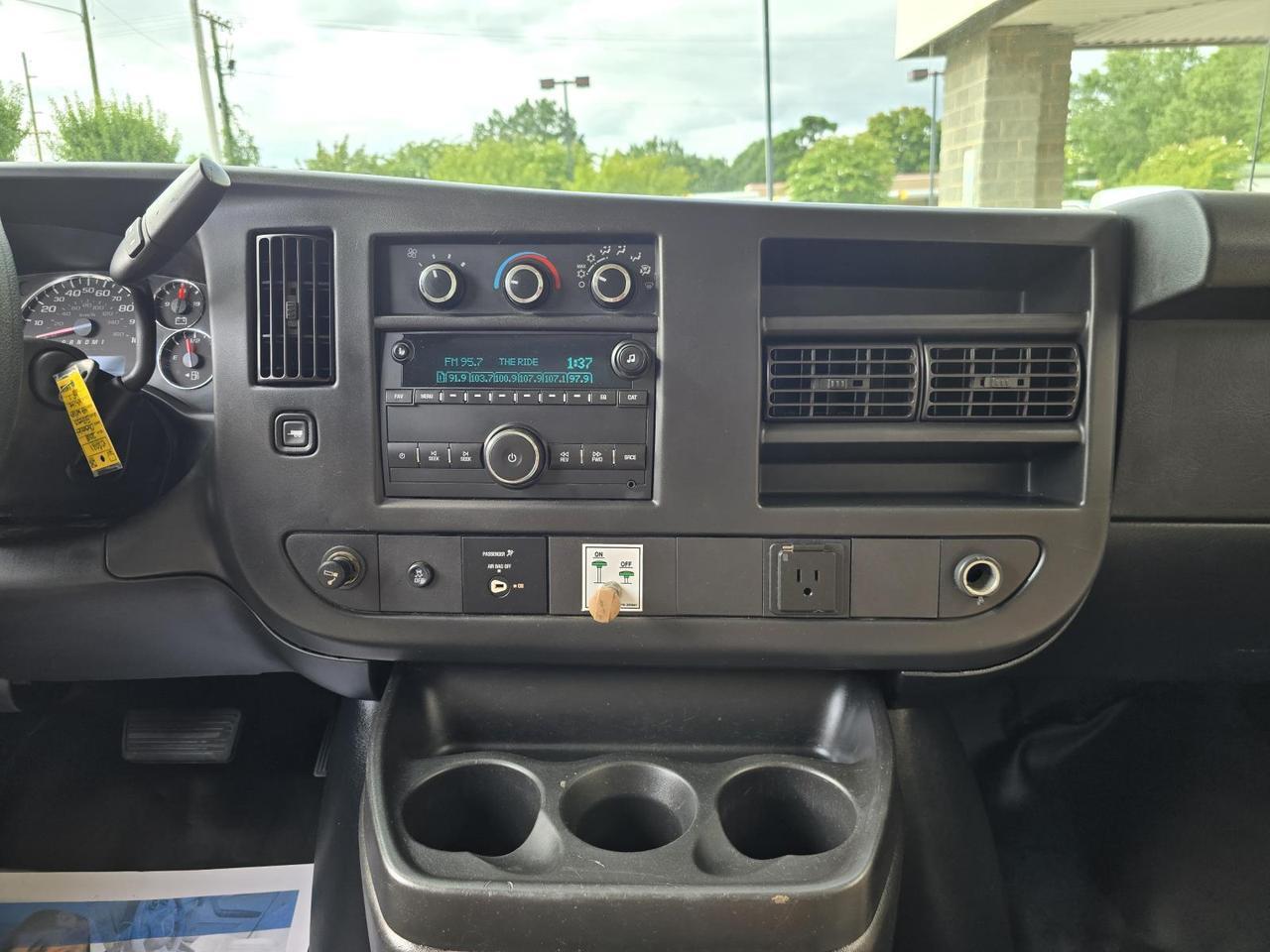 2018 Chevrolet Express Commercial Cutaway 3500 14ft Box W/Tuck-Under Liftgate Concord NC