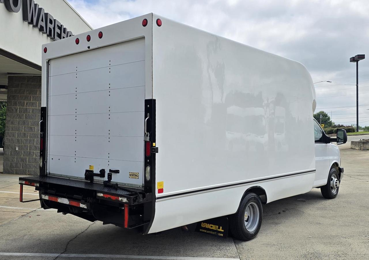 2018 Chevrolet Express Commercial Cutaway 3500 14ft Box W/Tuck-Under Liftgate Concord NC