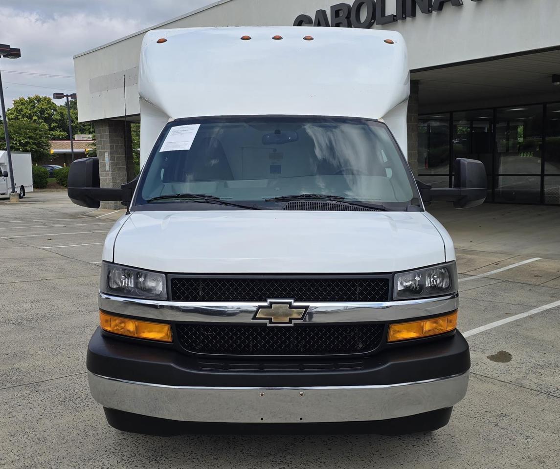 2018 Chevrolet Express Commercial Cutaway 3500 14ft Box W/Tuck-Under Liftgate Concord NC