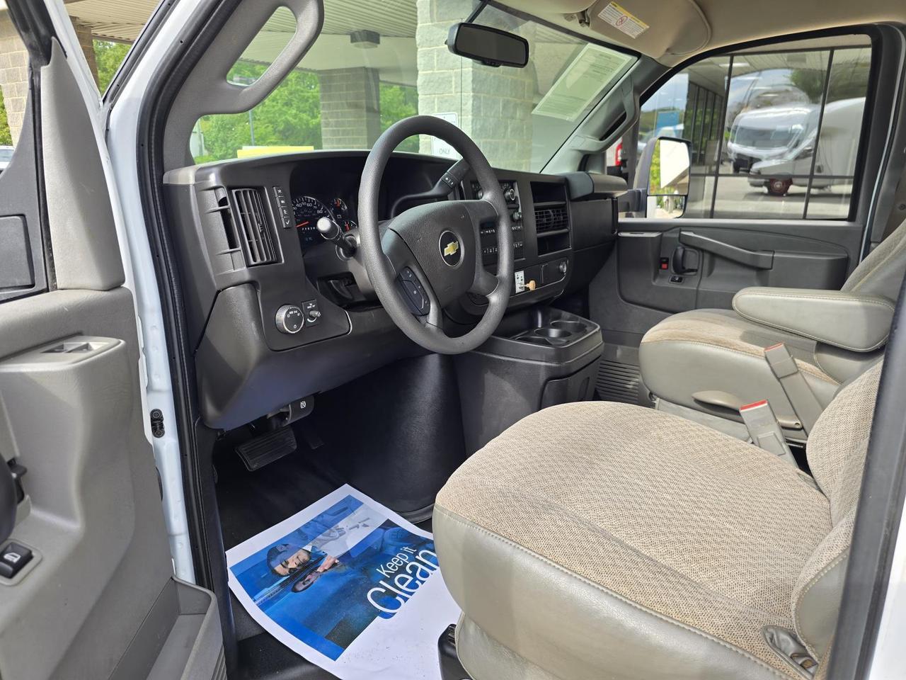 2018 Chevrolet Express Commercial Cutaway 3500 14ft Box W/Tuck-Under Liftgate Concord NC