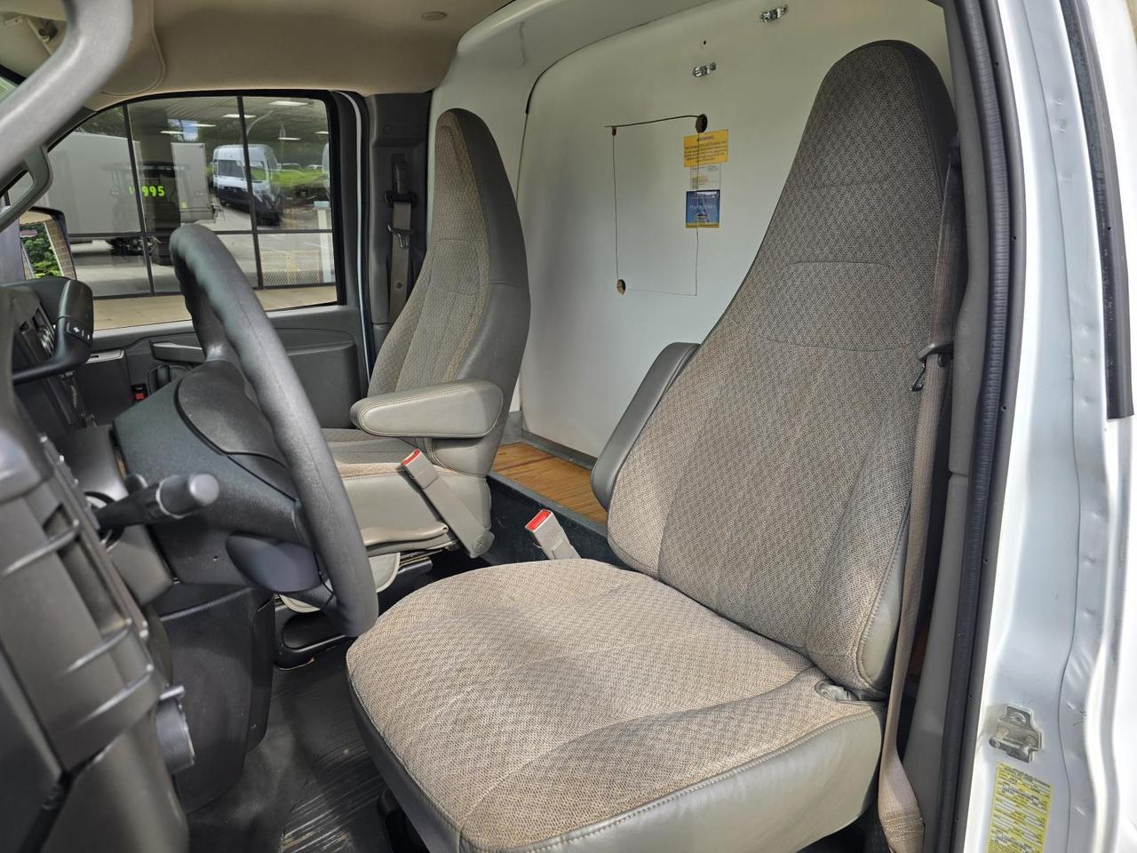 2018 Chevrolet Express Commercial Cutaway 3500 14ft Box W/Tuck-Under Liftgate Concord NC