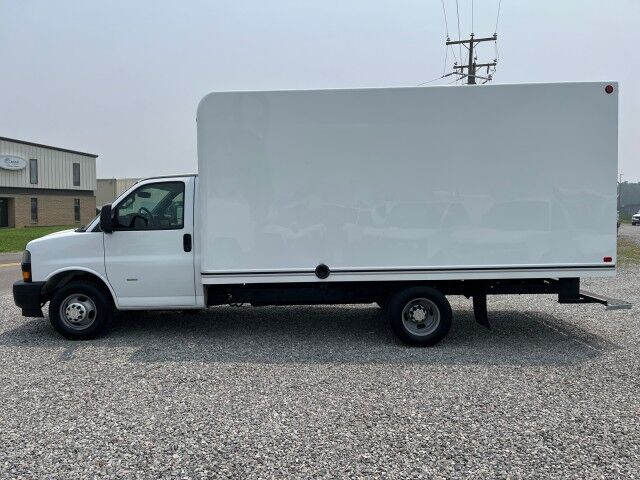 2018 Chevrolet Express Commercial Cutaway 3500 15' Box Truck Ashland VA