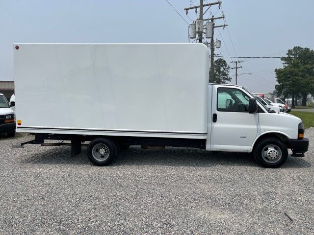 2018 Chevrolet Express Commercial Cutaway 3500 15' Box Truck Ashland VA