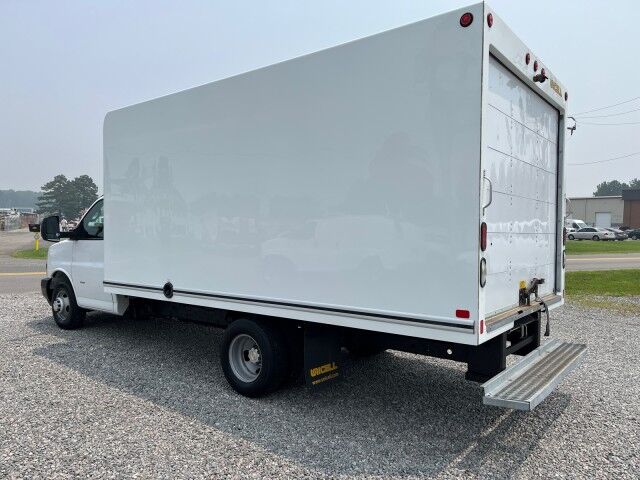 2018 Chevrolet Express Commercial Cutaway 3500 15' Box Truck Ashland VA