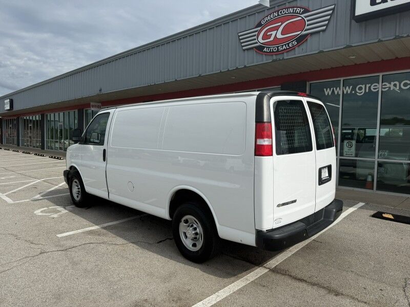 2018 Chevrolet Express G2500 Cargo Van 6.0L V8 73k mi's Collinsville OK