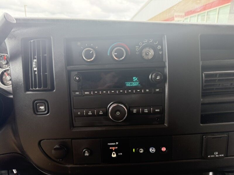 2018 Chevrolet Express G2500 Cargo Van 6.0L V8 73k mi's Collinsville OK