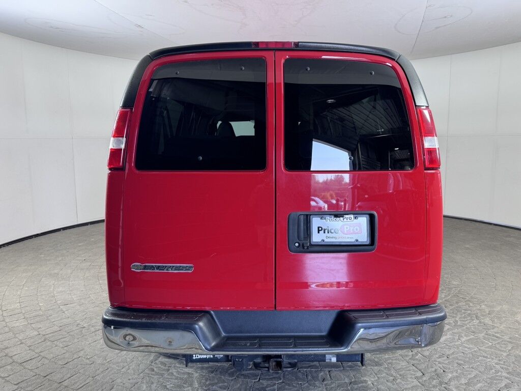 2018 Chevrolet Express Passenger 3500 LT 15 Passenger Maumee OH