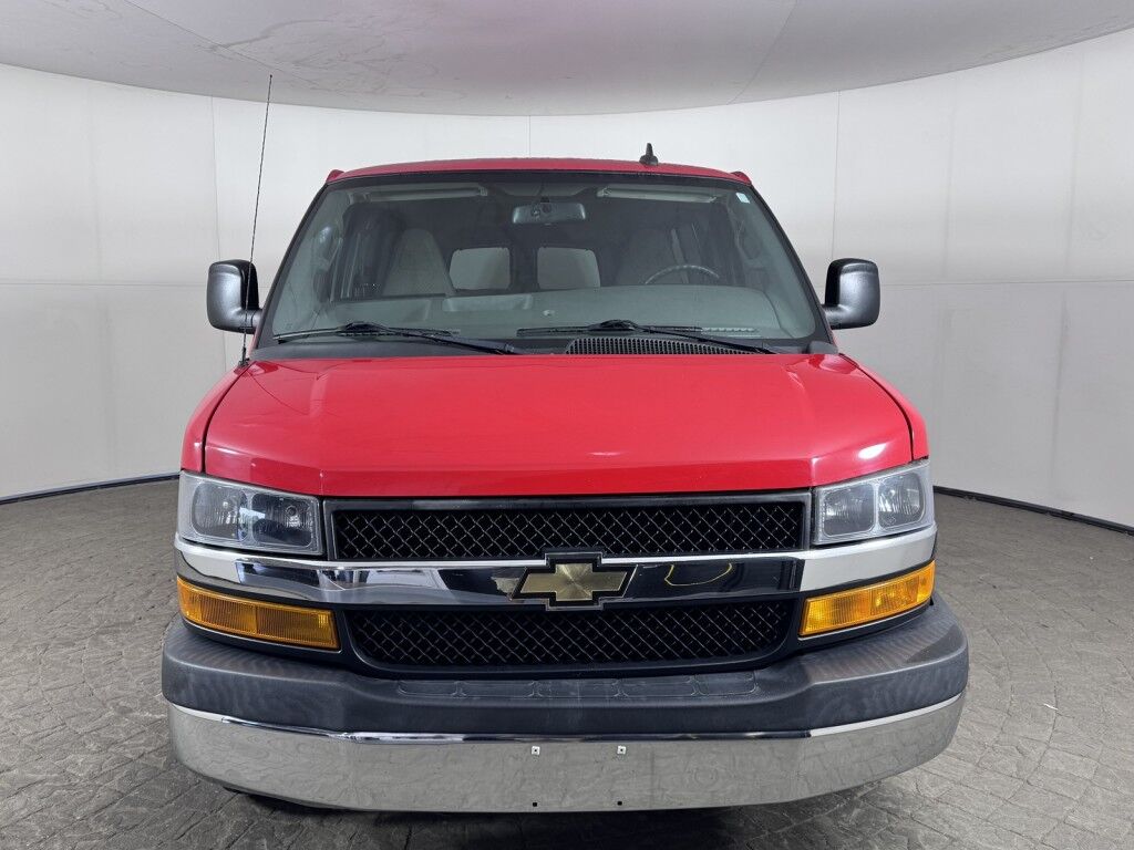 2018 Chevrolet Express Passenger 3500 LT 15 Passenger Maumee OH