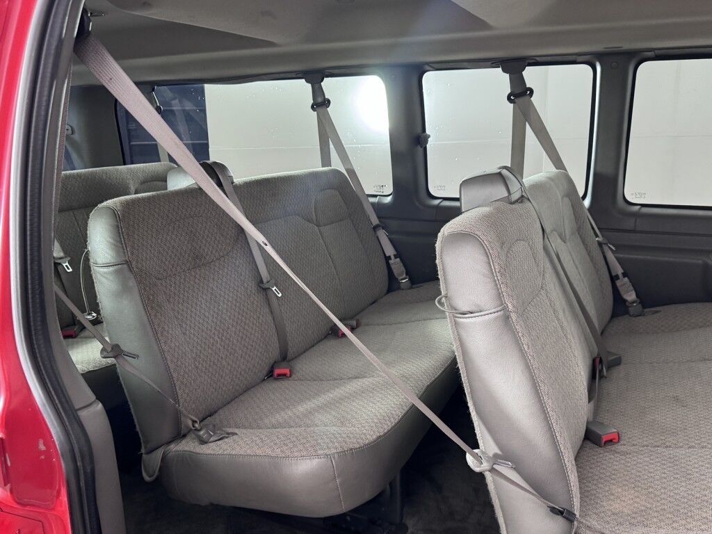 2018 Chevrolet Express Passenger 3500 LT 15 Passenger Maumee OH
