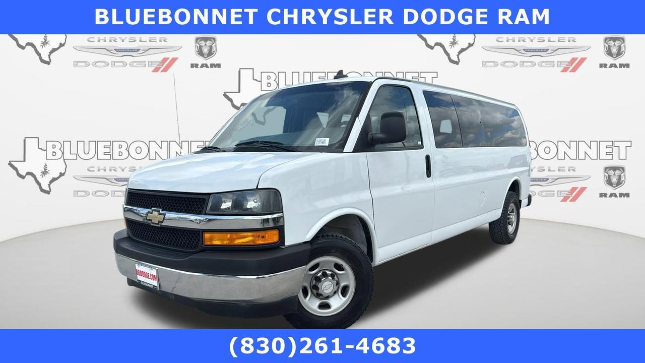 2018 Chevrolet Express Passenger LT