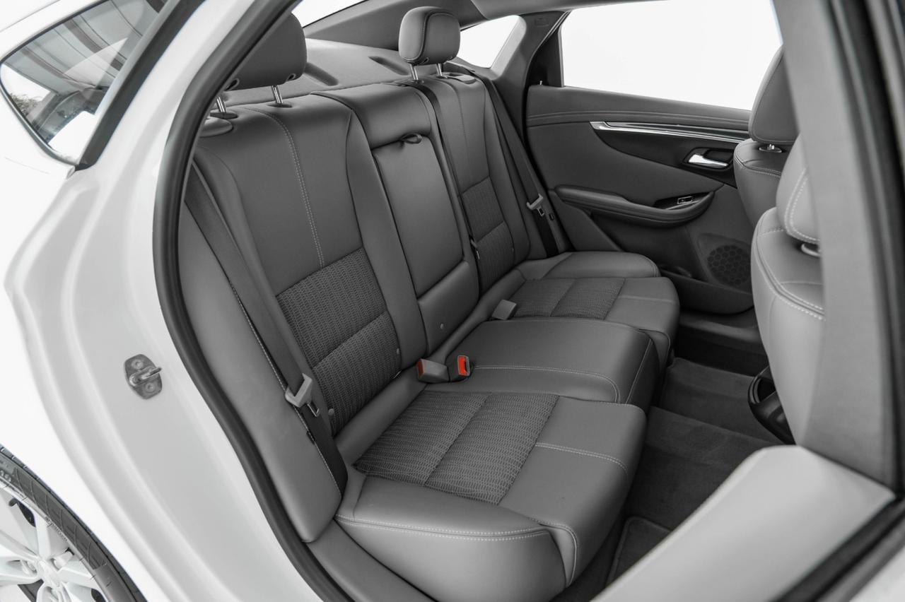 2018 Chevrolet Impala LT AUTOMATIC LEATHER/CLOTH SEATS REAR CAMERA KEYLESS START POWER Carrollton TX