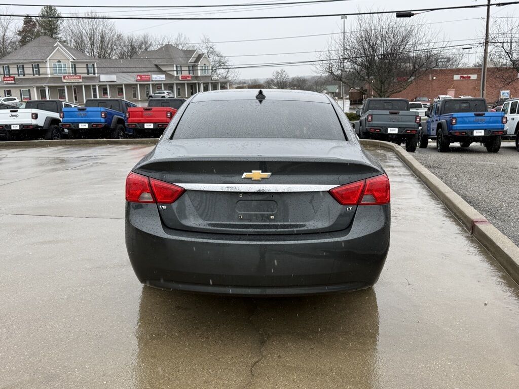 2018 Chevrolet Impala LT Crestwood KY