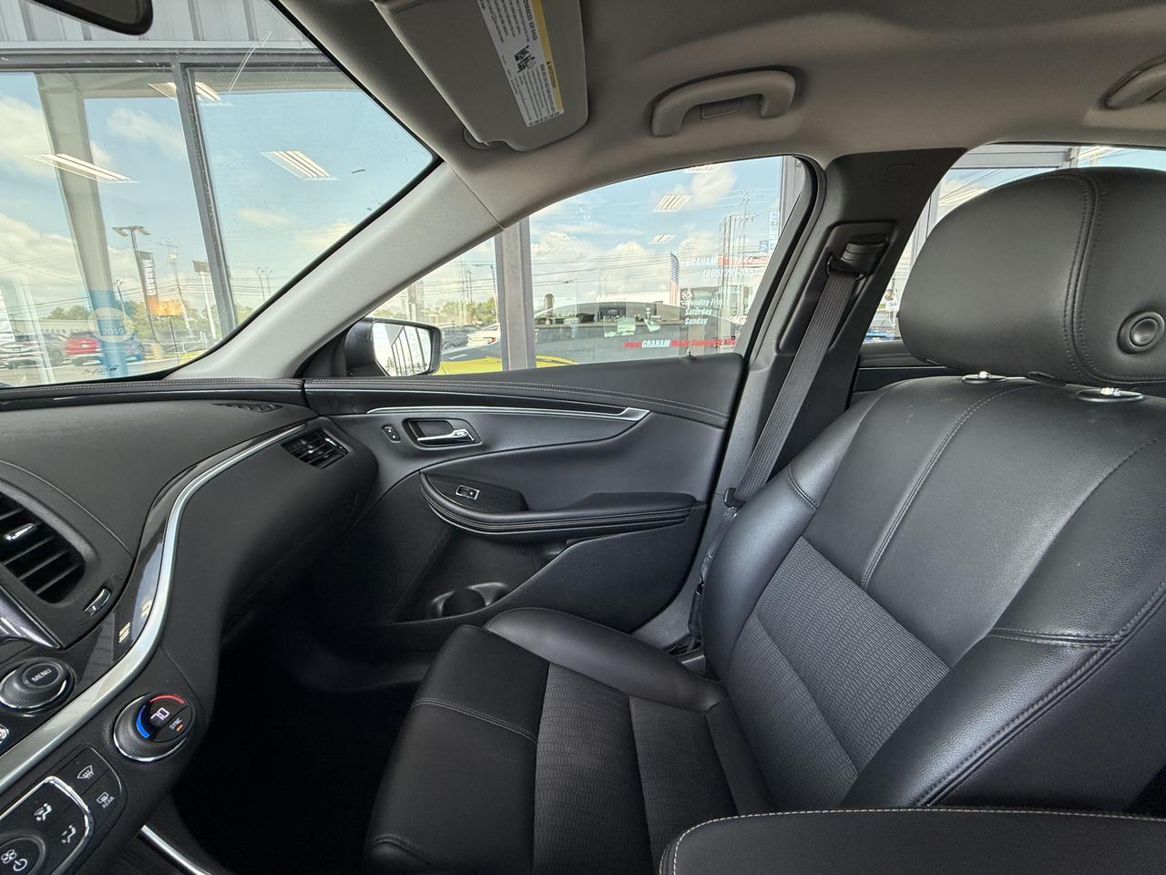 2018 Chevrolet Impala 1LT photo 17