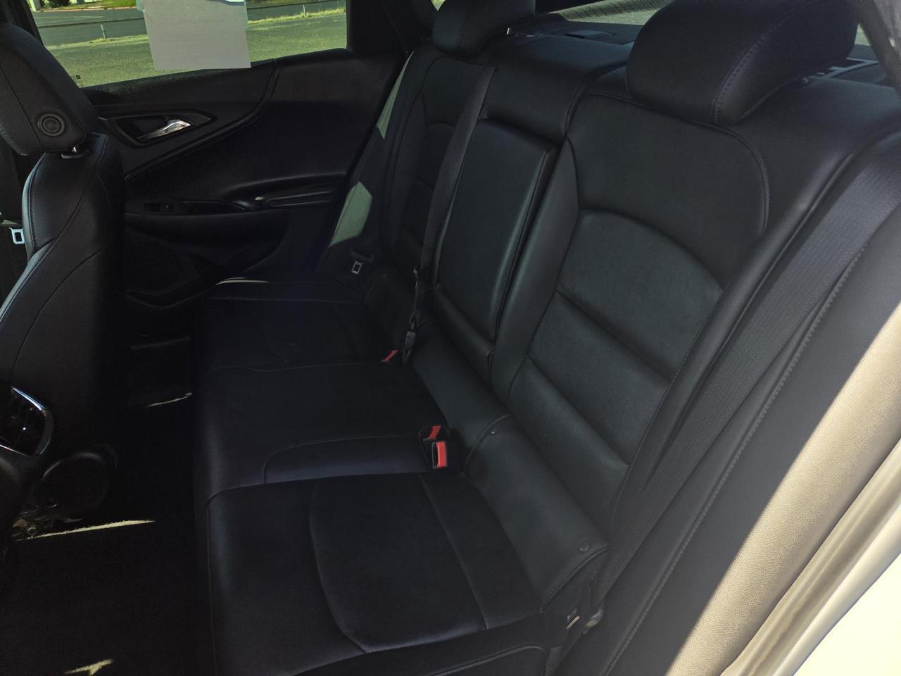 2018 Chevrolet Malibu 4dr Sdn LT w/1LT Beeville TX