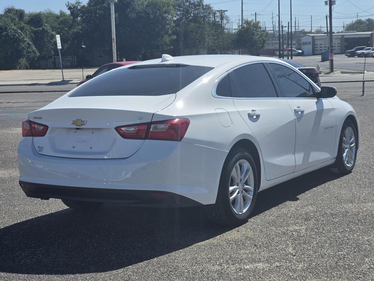 2018 Chevrolet Malibu 4dr Sdn LT w/1LT