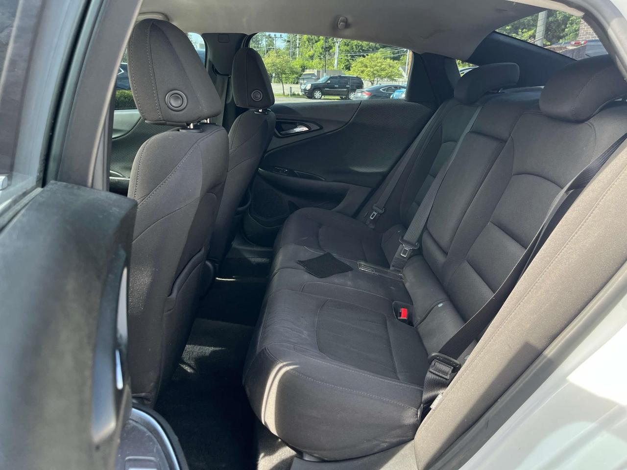 2018 Chevrolet Malibu 4dr Sdn LT w/1LT Indianapolis IN