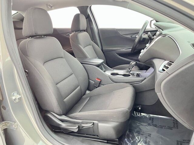 2018 Chevrolet Malibu LT Carrollton TX