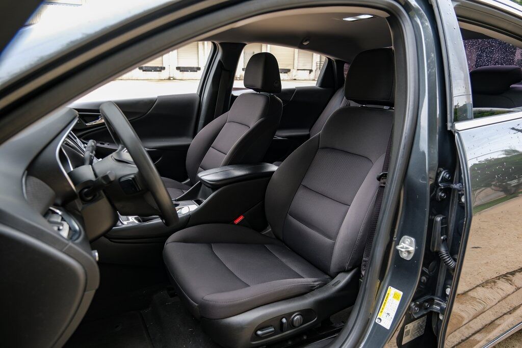 2018 Chevrolet Malibu LT Carrollton TX