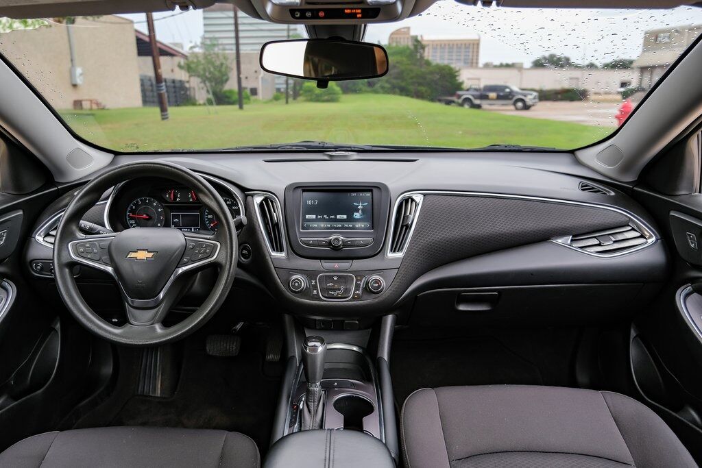 2018 Chevrolet Malibu LT Carrollton TX