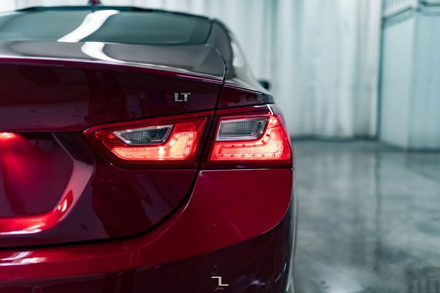 2018 Chevrolet Malibu LT Leather Roof Nav BCam Red Deer AB