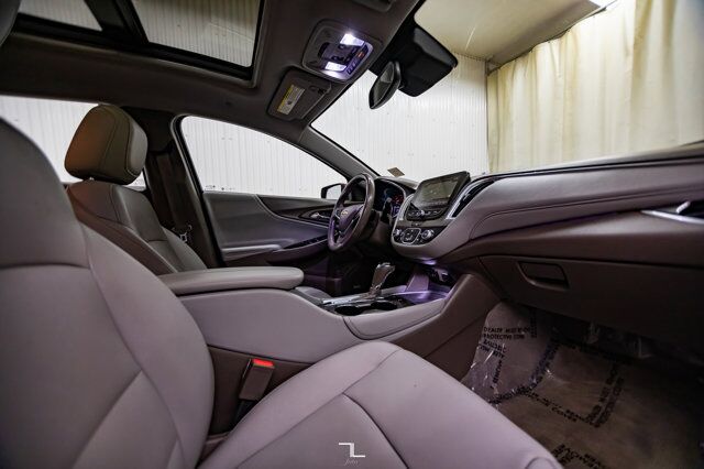 2018 Chevrolet Malibu LT Leather Roof Nav BCam Red Deer AB