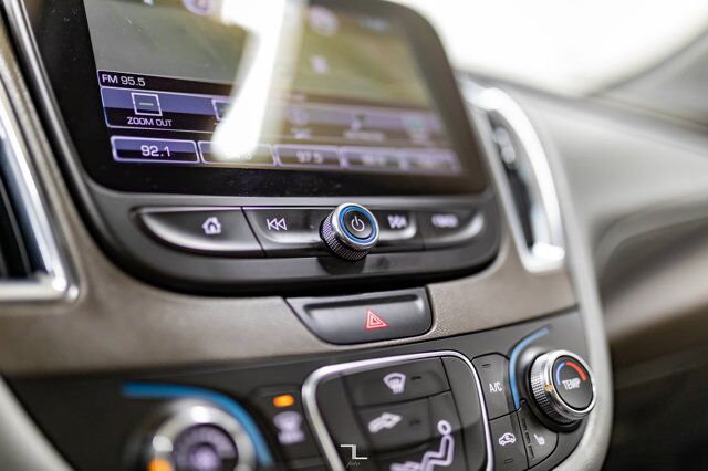 2018 Chevrolet Malibu LT Leather Roof Nav BCam Red Deer AB