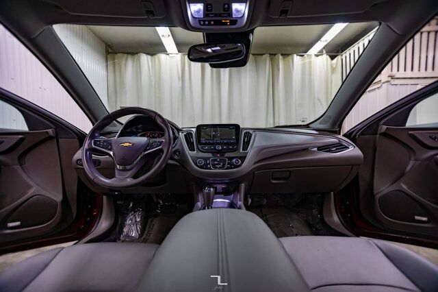 2018 Chevrolet Malibu LT Leather Roof Nav BCam Red Deer AB