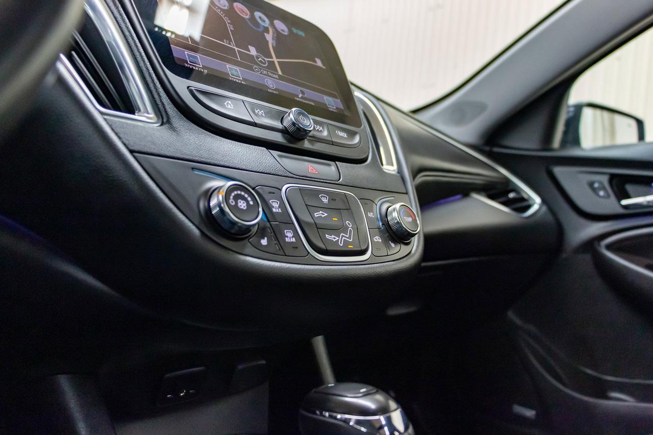 2018 Chevrolet Malibu LT Leather Roof Nav Red Deer AB