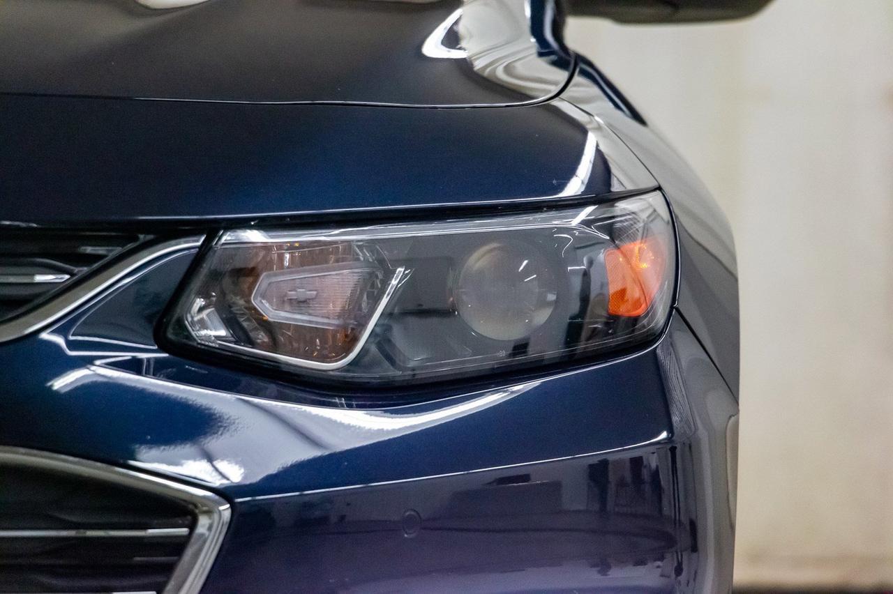 2018 Chevrolet Malibu LT Leather Roof Nav Red Deer AB