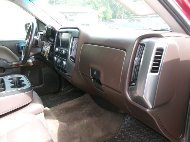 2018 Chevrolet Silverado 1500 LT - Photo 19