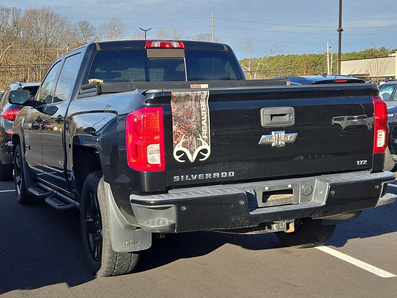 2018 Chevrolet Silverado 1500 2LZ