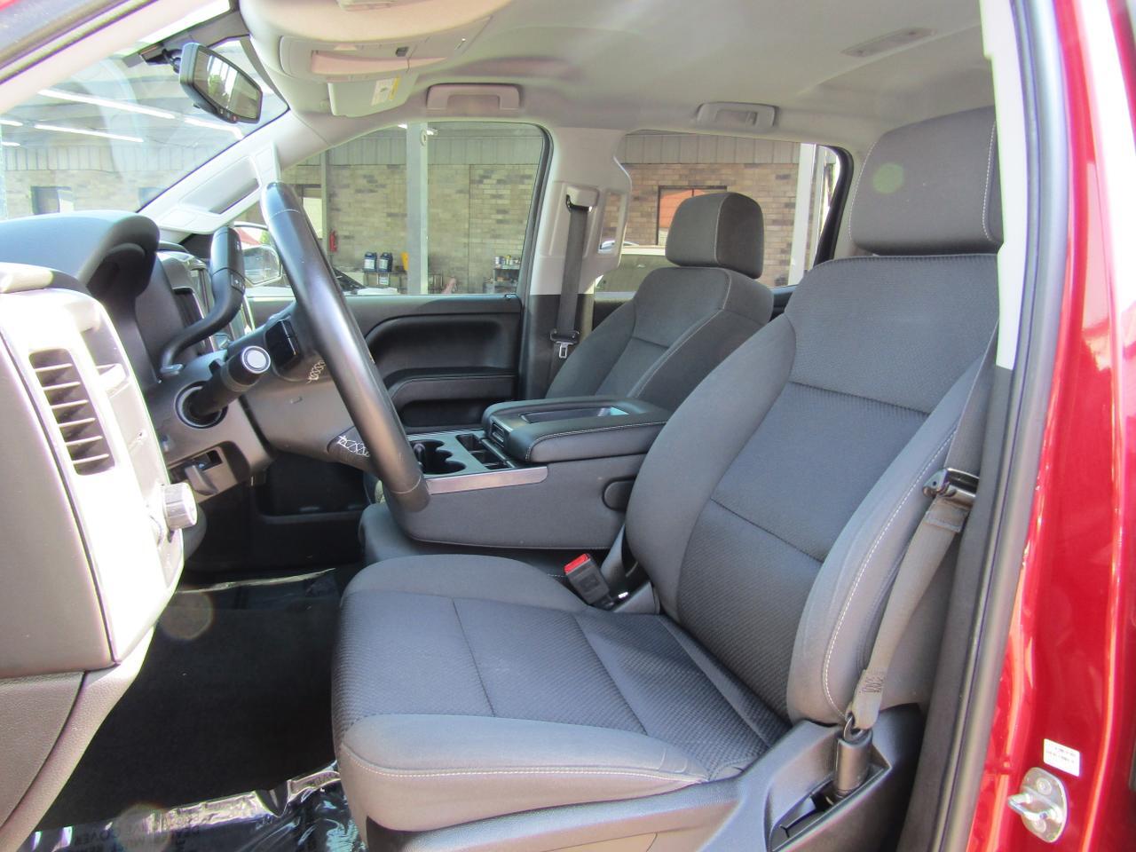 2018 Chevrolet Silverado 1500 2WD Crew Cab 143.5 LT w/1LT Grand Prairie TX