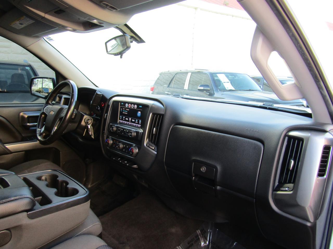 2018 Chevrolet Silverado 1500 2WD Crew Cab 143.5 LT w/1LT Grand Prairie TX
