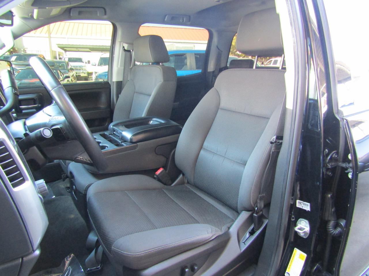 2018 Chevrolet Silverado 1500 2WD Crew Cab 143.5 LT w/1LT Grand Prairie TX