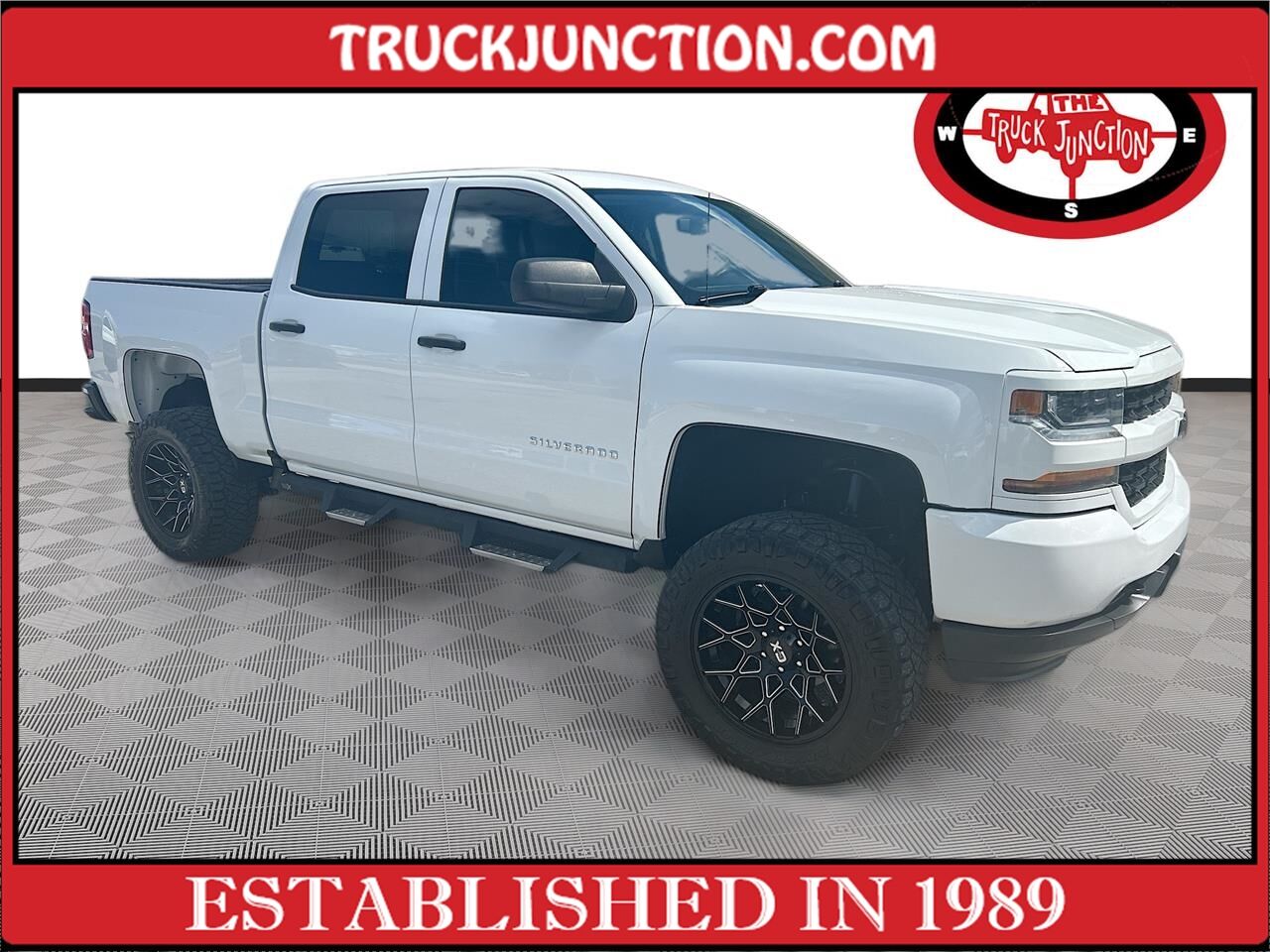 2018 Chevrolet Silverado 1500 2WD Crew Cab Custom